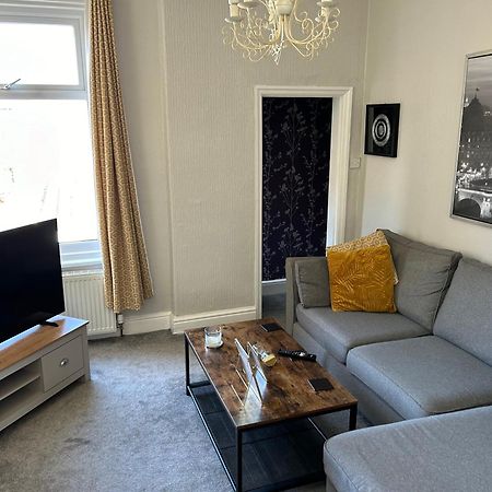 1 Bedroom Spacious Apartment Lytham St Annes Zewnętrze zdjęcie